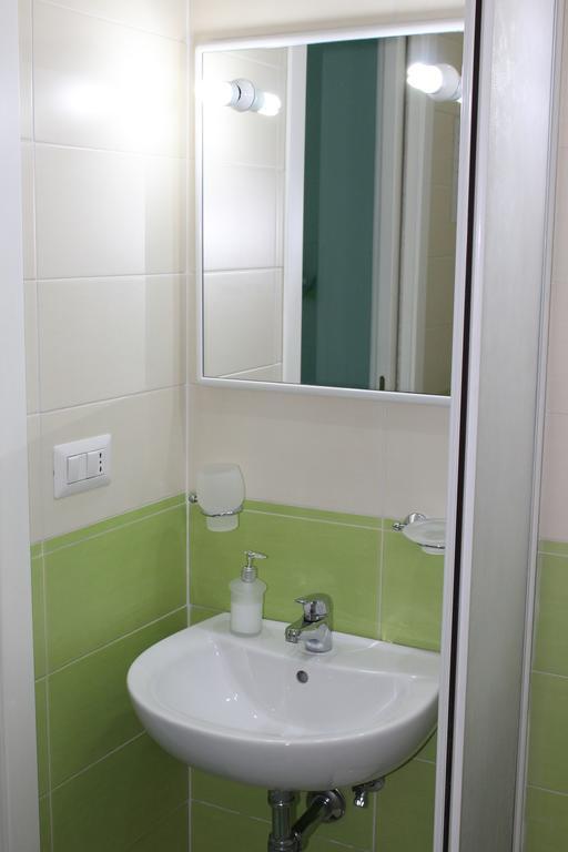 Viaggio A Napoli B&B Экстерьер фото