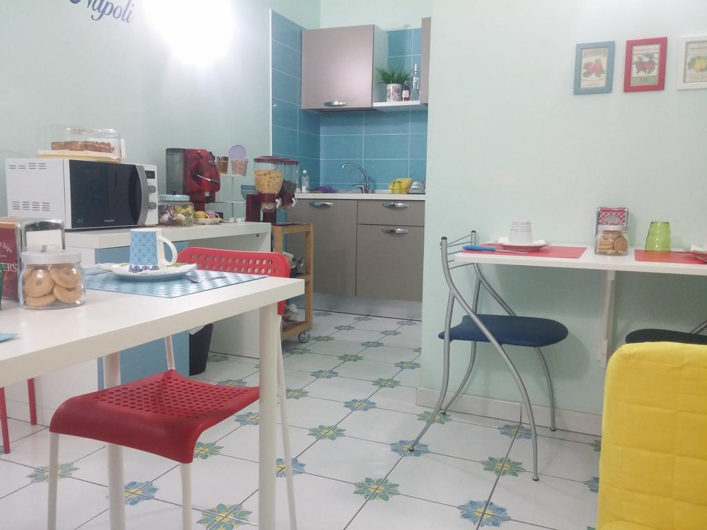 Viaggio A Napoli B&B Экстерьер фото