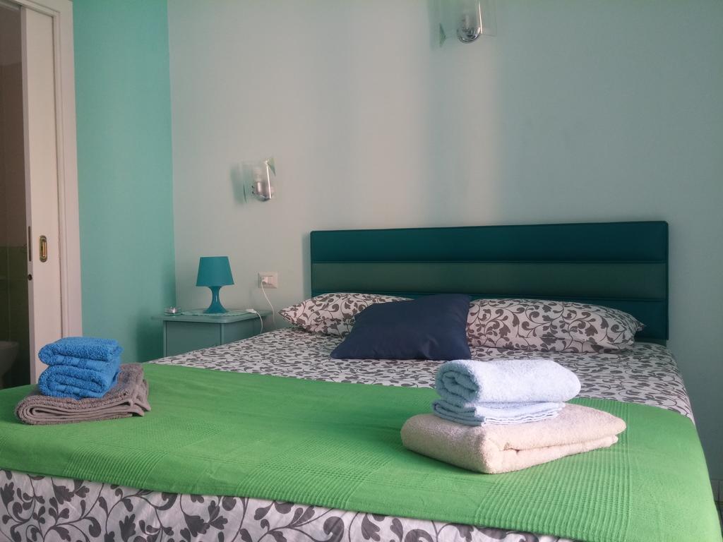 Viaggio A Napoli B&B Экстерьер фото
