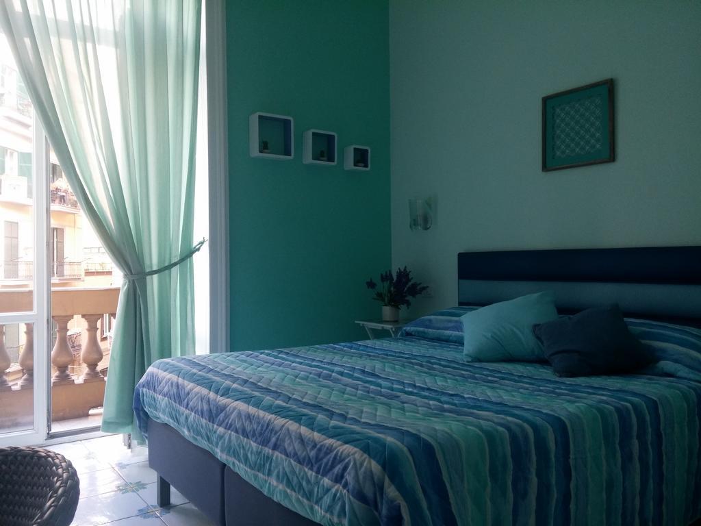 Viaggio A Napoli B&B Экстерьер фото