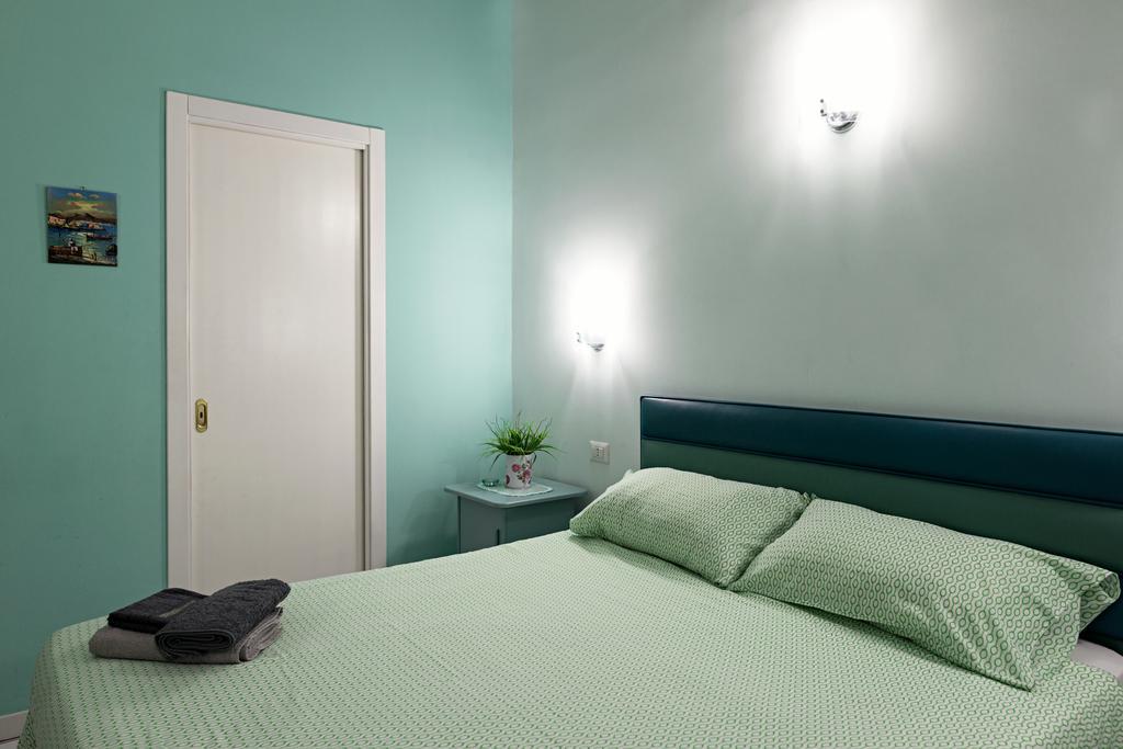 Viaggio A Napoli B&B Экстерьер фото