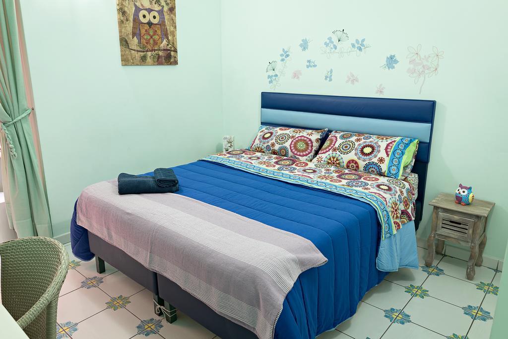 Viaggio A Napoli B&B Экстерьер фото